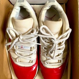 Air Jordan 11 Retro Low